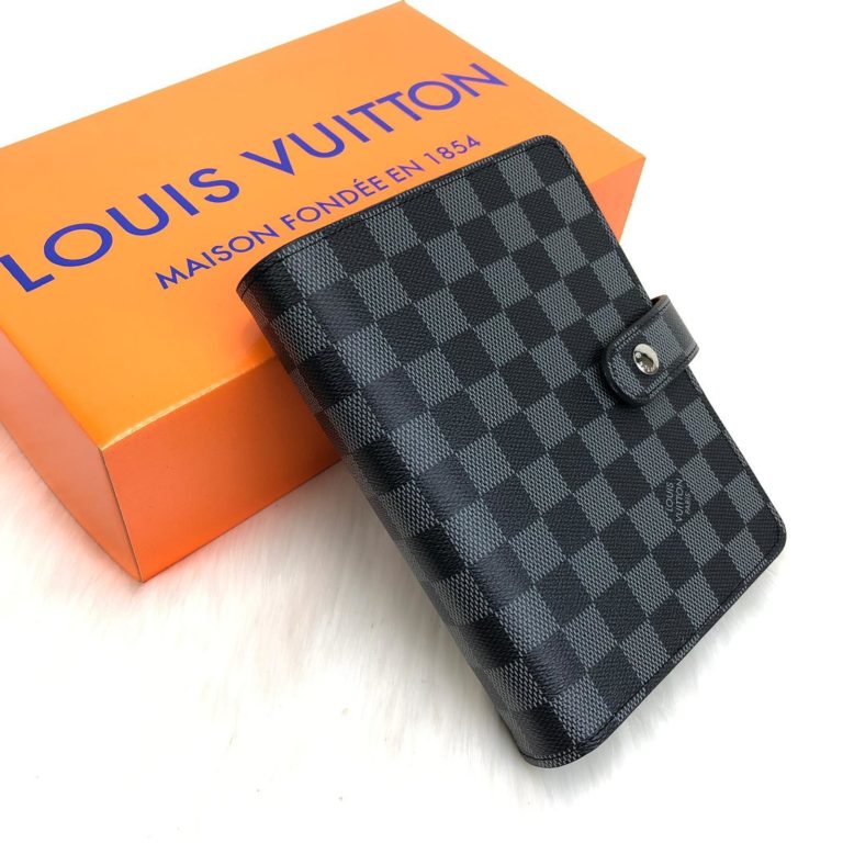 louis vuitton ajanda damier siyah toz torbali 19x10cm