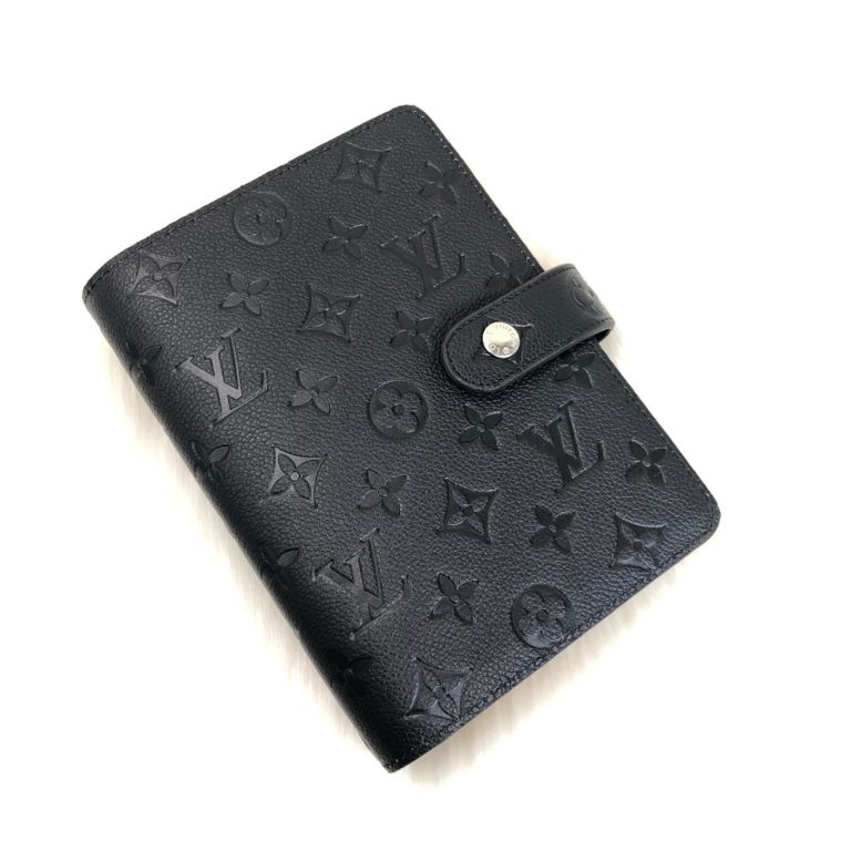 louis vuitton ajanda siyah monogram baskili toz torbali 19x10cm