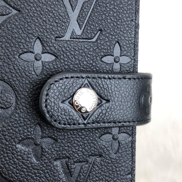 louis vuitton ajanda siyah monogram baskili toz torbali 19x10cm