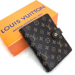 louis vuitton ajanda toz torbali 19x10cm