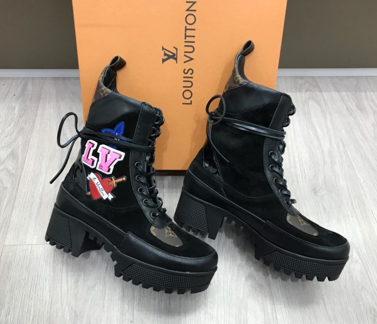 louis vuitton bot bot siyah baskili