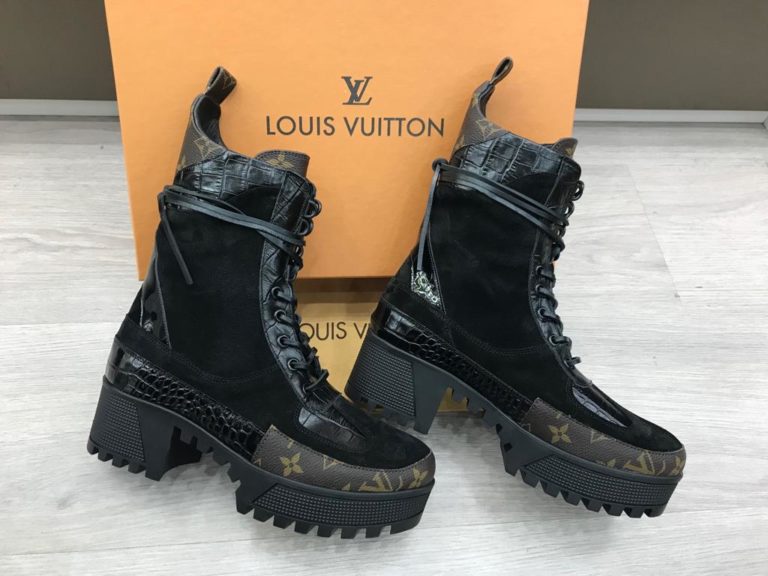 louis vuitton bot siyah yilan derili