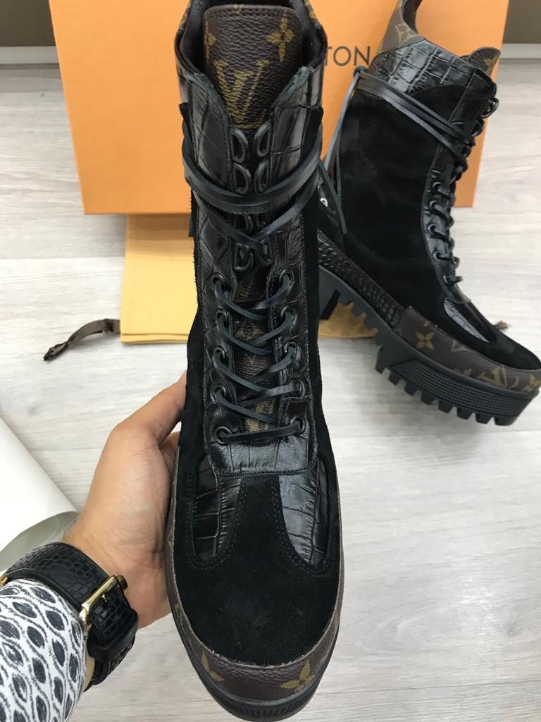 louis vuitton bot siyah yilan derili