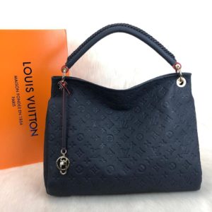 louis vuitton canta Artsy empriente lacivert 41x32
