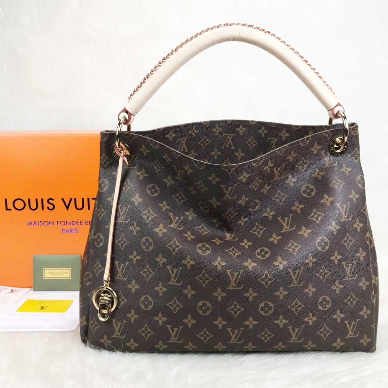 louis vuitton canta Artsy monogram canvas 46x32