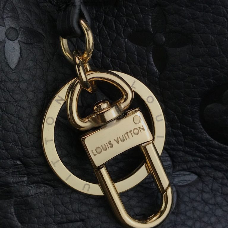 louis vuitton canta Artsy siyah monogram empreinte 46x32