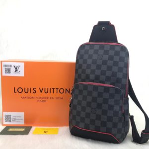 louis vuitton canta Avenue erkek omuz cantasi damier siyah kirmizi 30x20