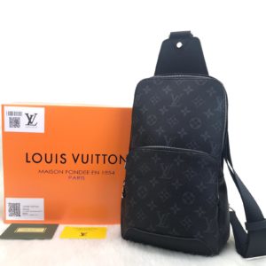 louis vuitton canta Avenue erkek omuz cantasi monogram siyah 30x20