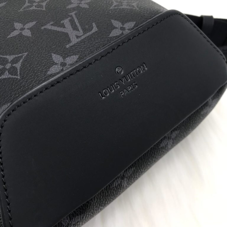 louis vuitton canta Avenue erkek omuz cantasi monogram siyah 30x20