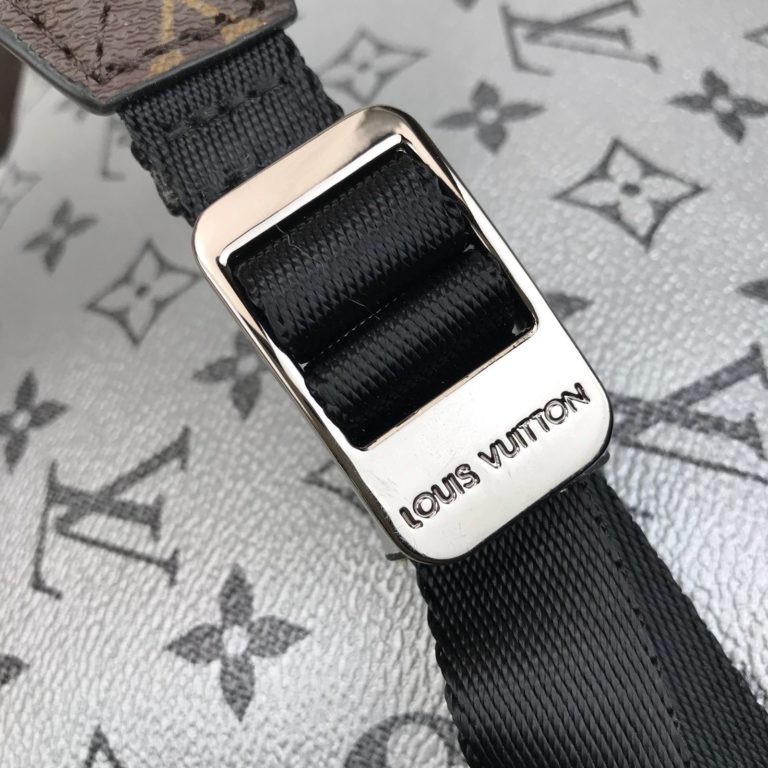 louis vuitton canta Messenger Pm Pacific ithal gumus renk 26x19x8