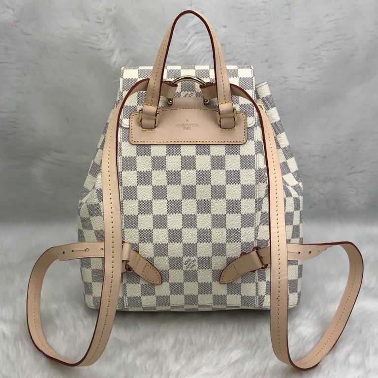 louis vuitton canta Montsouris sirt cantasi beyaz gri 29x26