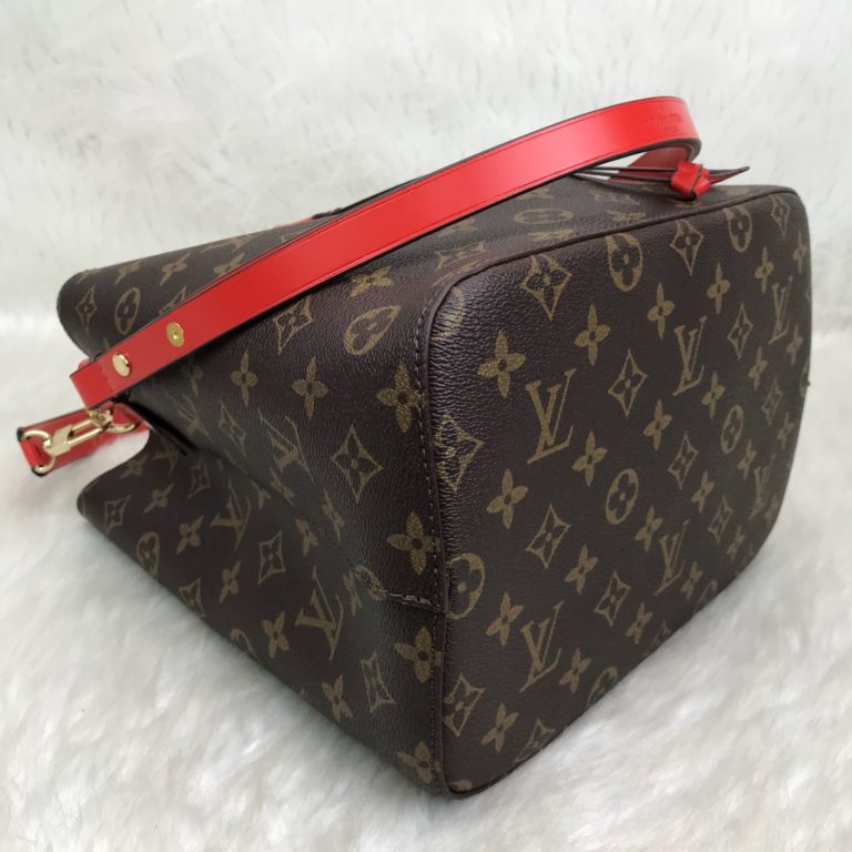 louis vuitton canta Neo Noe poset canta kirmizi 26x26x17