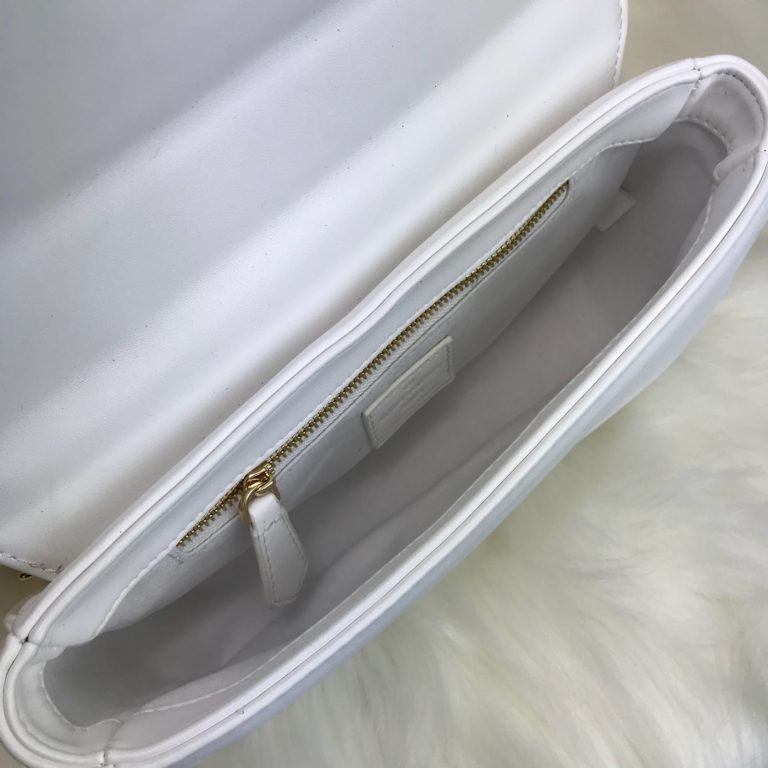 louis vuitton canta New Wave ithal beyaz 25x15