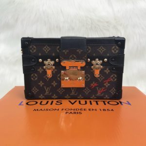 louis vuitton canta Petite Malle 19x13x5