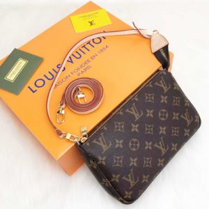 louis vuitton canta Pochette accessories 22x14