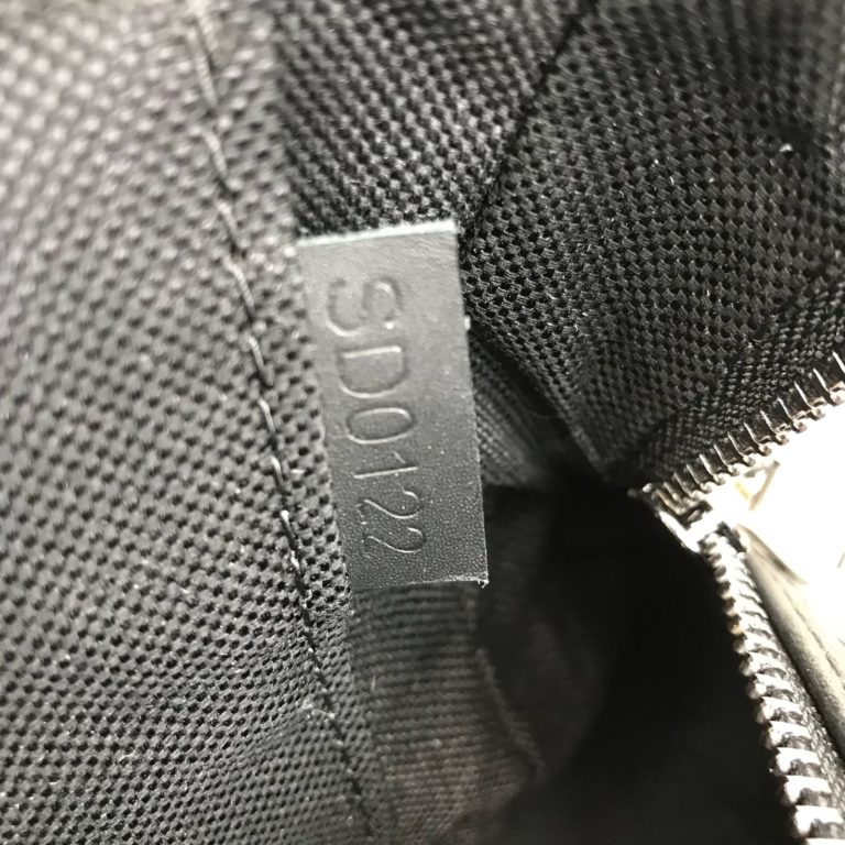louis vuitton canta Porte V laptop cantasi siyah infini 41x31x7