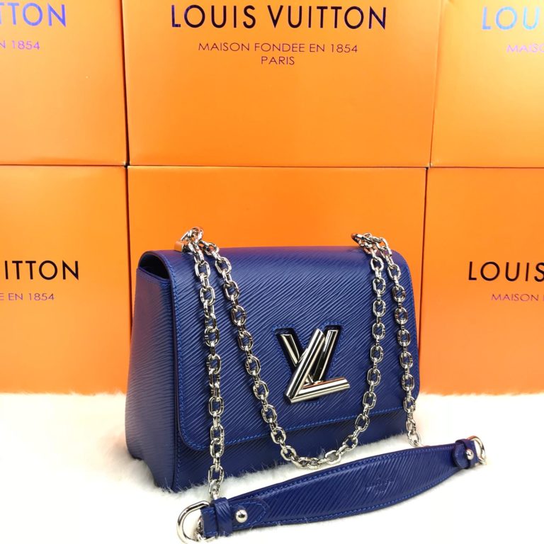 louis vuitton canta Twist MM saks mavi 23x18x8