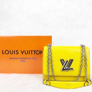 louis vuitton canta Twist MM sari 23x18x8