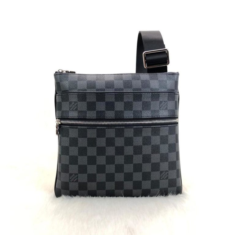 louis vuitton canta Valmy Postaci siyah damier unisex 25x25