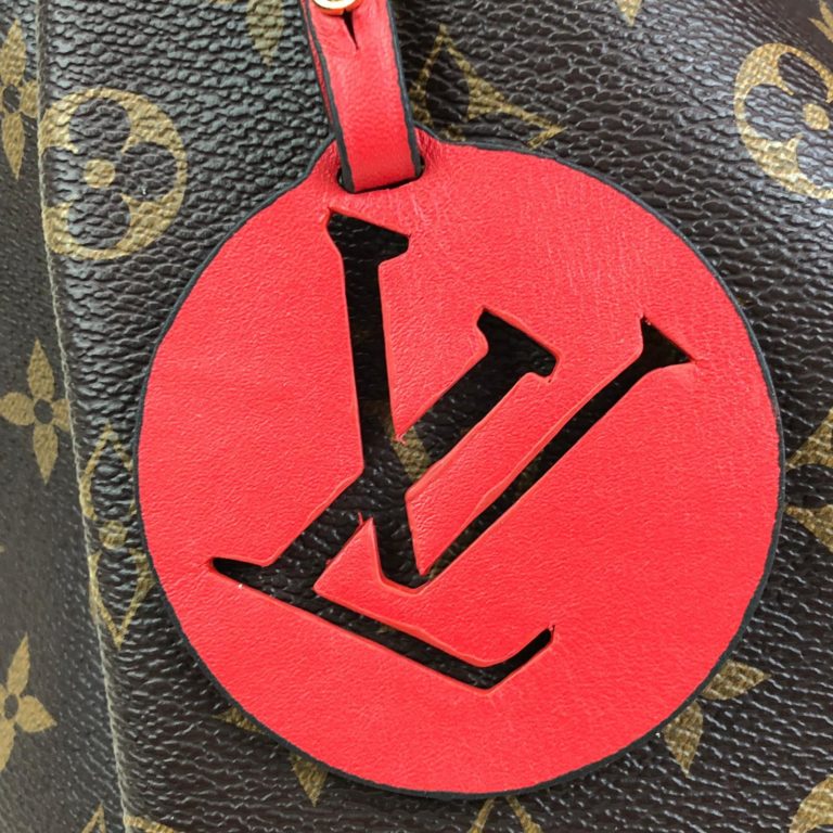 louis vuitton canta artsy MM kirmizi ithal kumas simetrik kesim 41x32cm
