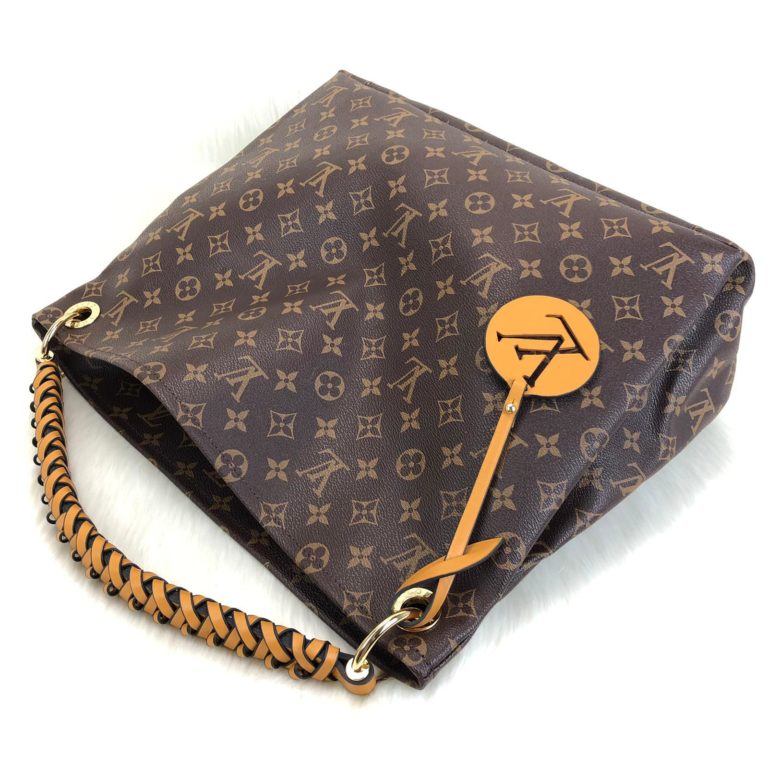 louis vuitton canta artsy MM sari ithal kumas simetrik kesim 41x32cm