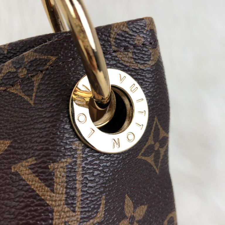 louis vuitton canta artsy MM sari ithal kumas simetrik kesim 41x32cm