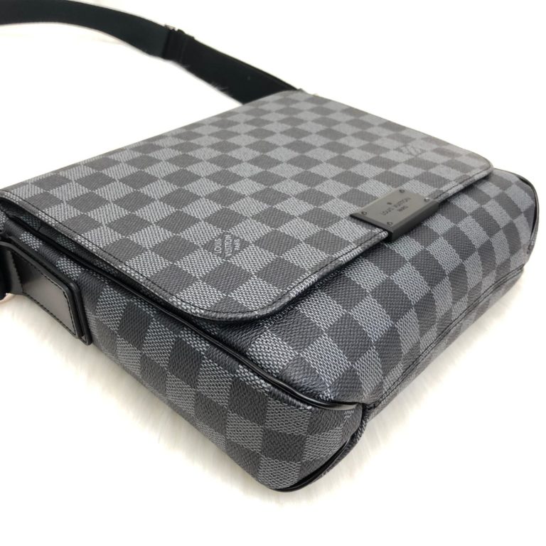 louis vuitton canta district PM capraz aski damier 25x25