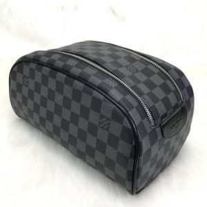louis vuitton canta erkek el cantasi Toiletry Pouch siyah 28x16