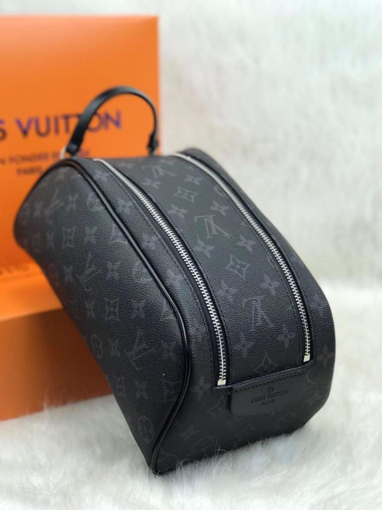 louis vuitton canta erkek el cantasi Toiletry monogram siyah 28x16