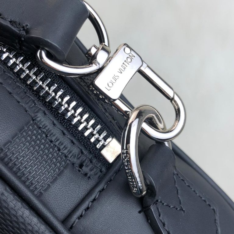 louis vuitton canta erkek kasai infini clutch el cantasi 25x16x6