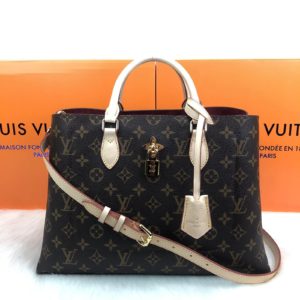 louis vuitton canta flower tote kilitli capraz askili 34x24