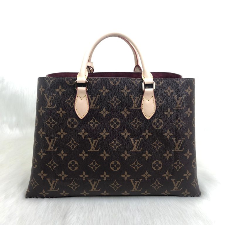 louis vuitton canta flower tote kilitli capraz askili 34x24