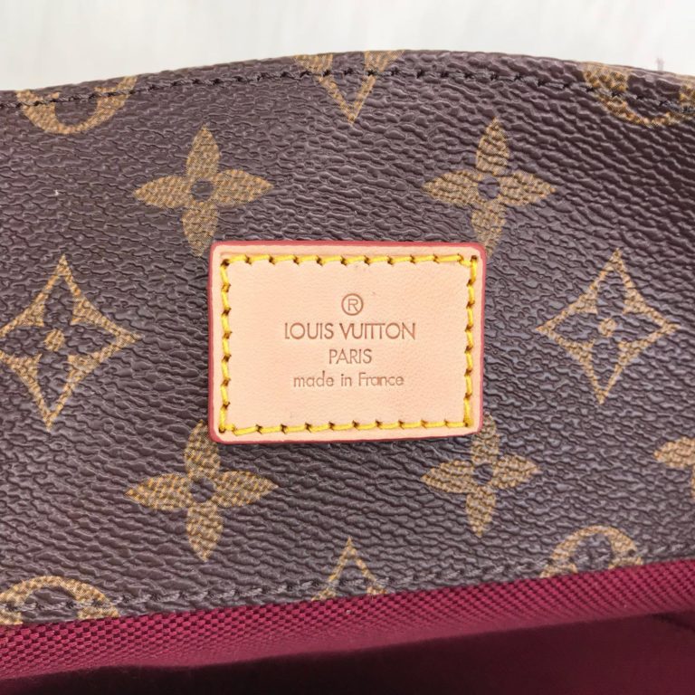 louis vuitton canta melie monogram 42x35
