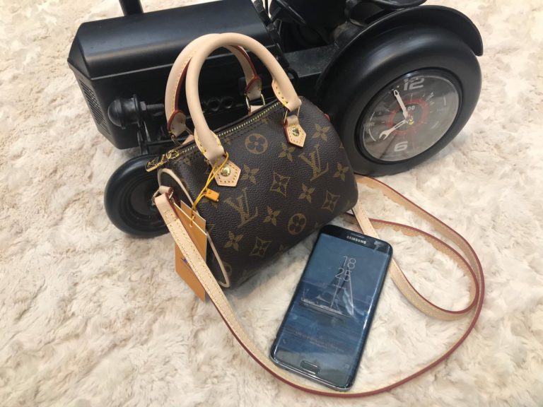 louis vuitton canta nano boy 14cm