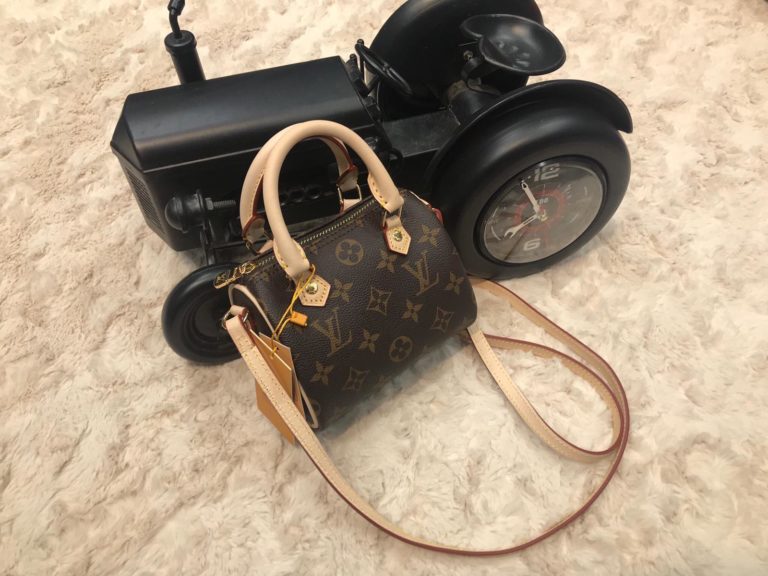 louis vuitton canta nano boy 14cm