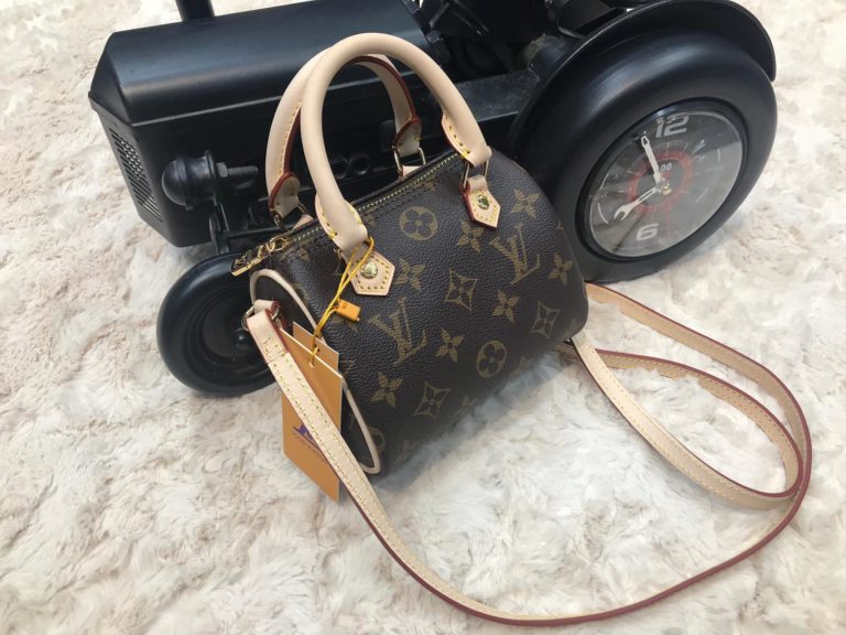 louis vuitton canta nano boy 14cm