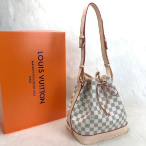 louis vuitton canta petit noe buzgulu beyaz damier 27x27x21