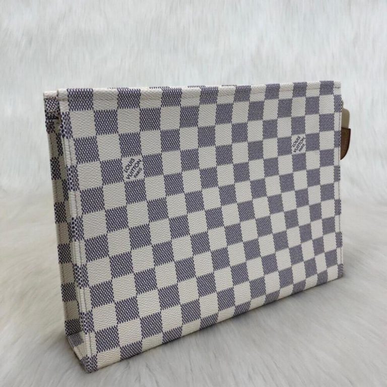 louis vuitton canta portfoy toiletry beyaz damier 26x20