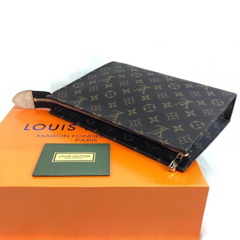 louis vuitton canta portfoy toiletry monogram 26x20