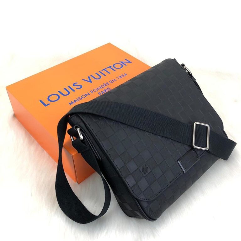 louis vuitton canta postaci District PM infini 25x25