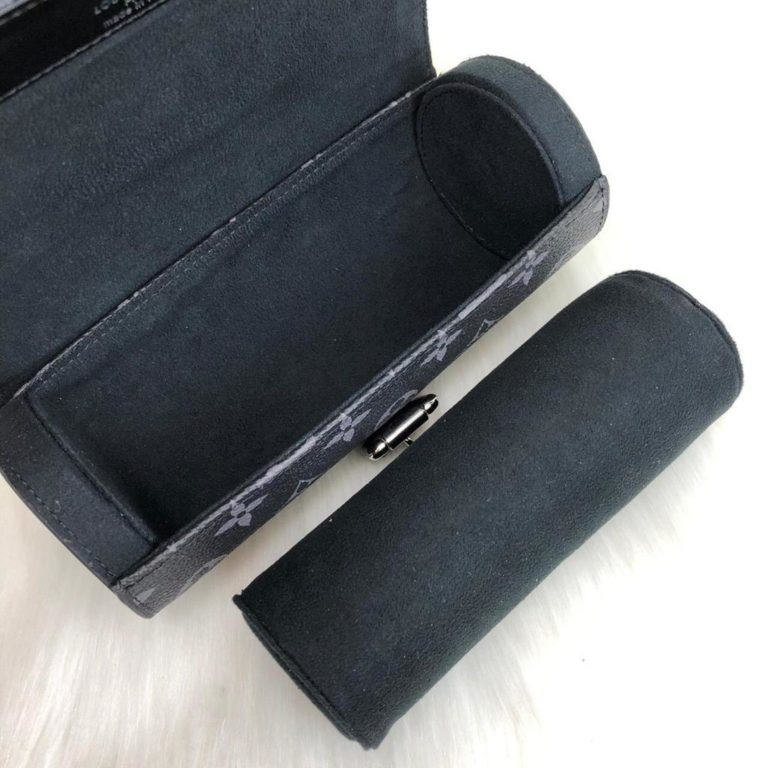 louis vuitton canta saat cantasi siyah watch 3 case 20x8