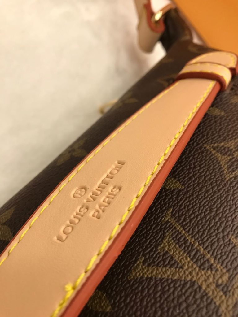 louis vuitton canta suni deri bumbag bel cantasi monogram desen 37x14