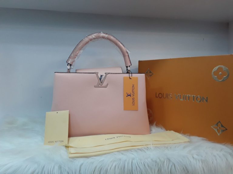 louis vuitton canta suni deri capucines cift askili pudra pembe 36x23