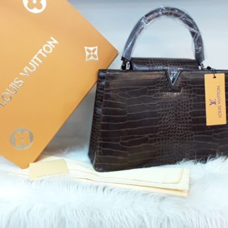 louis vuitton canta suni deri capucines cift askili yilan deseni kahve 36x23