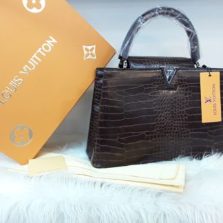 louis vuitton canta suni deri portfoy clutch krem 25x15 - Çanta Nişantaşı