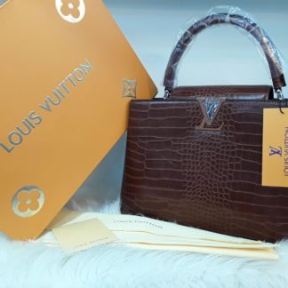 louis vuitton canta suni deri capucines cift askili yilan deseni taba 36x23