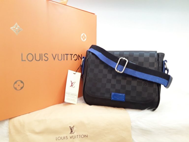 louis vuitton canta suni deri erkek capraz siyah infini mavi aski