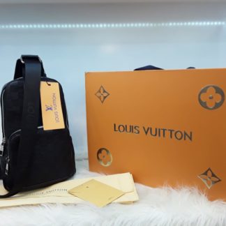 louis vuitton canta suni deri erkek omuz infini siyah 30x20