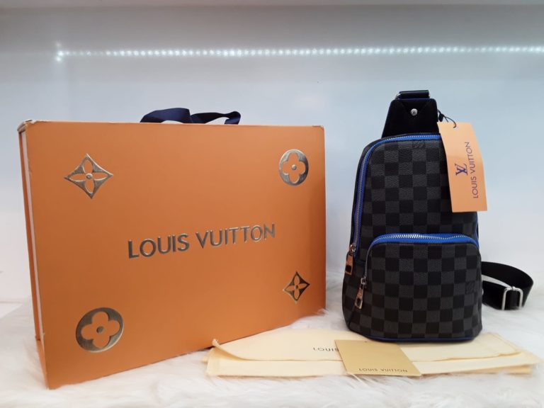 louis vuitton canta suni deri erkek omuz mavi damier siyah 30x20