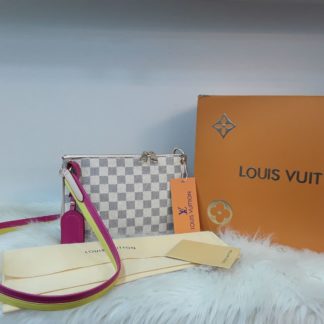 louis vuitton canta suni deri lorette beyaz damier capraz askili pembe sari 27x18